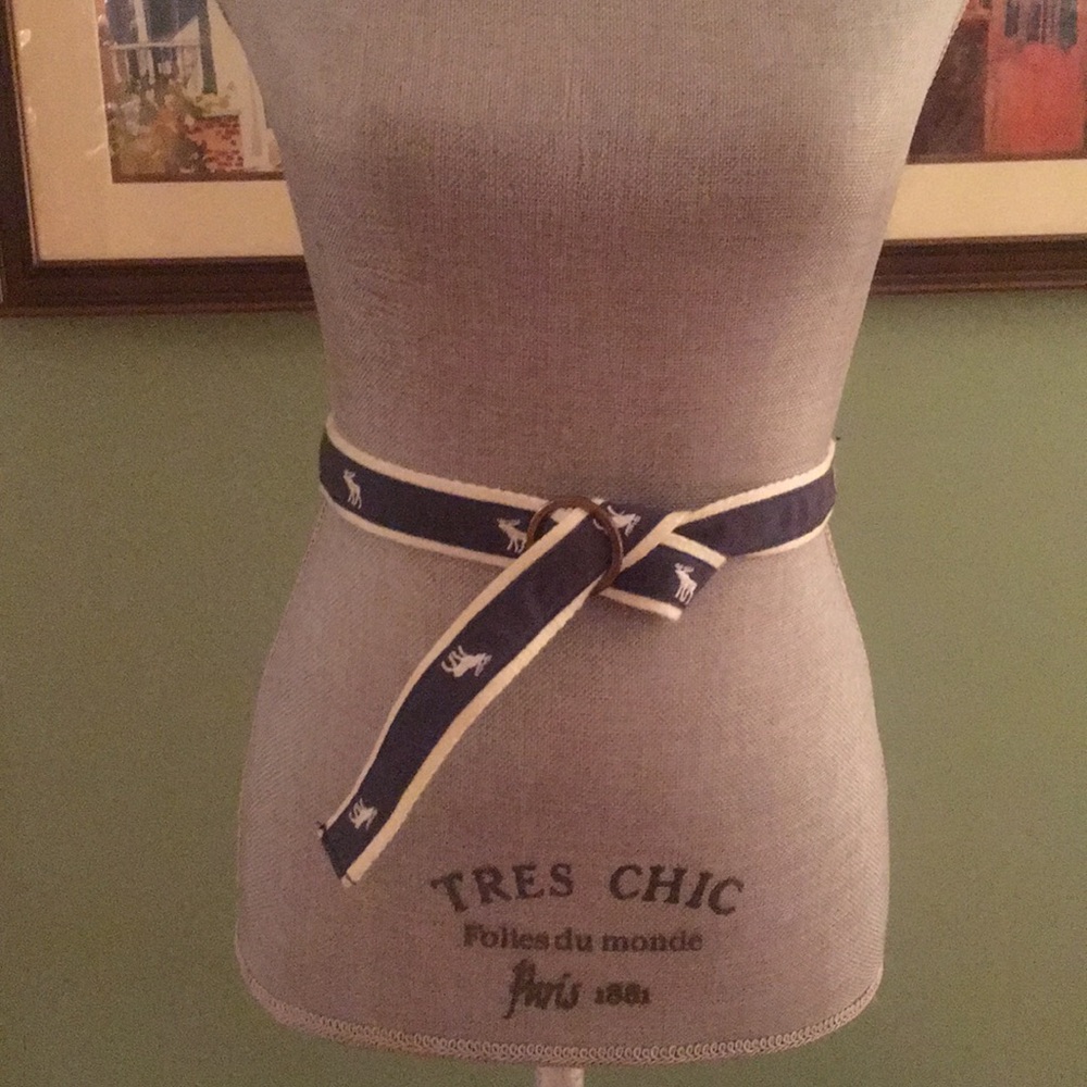 Abercrombie navy moose belt sz 16